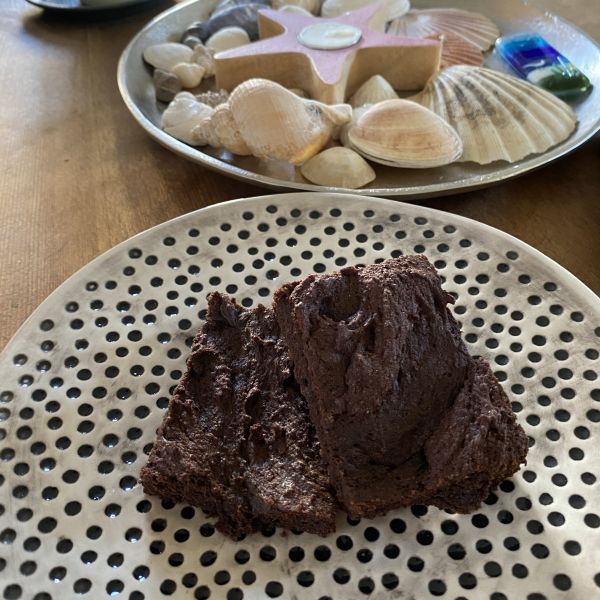 Heart-nourishing beetroot brownies